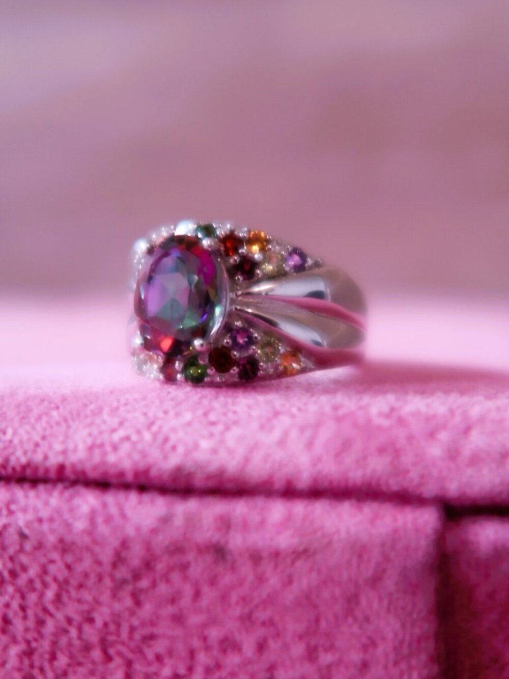Stare at my Gemstone Rainbow Mystic Topaz Silver Sterling Stamped 925 Ring - Picture 2 of 14